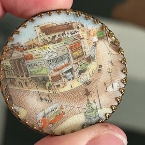 4/$100 Vintage Cityscape Decorative ceramic 1960 brooch ⛪️